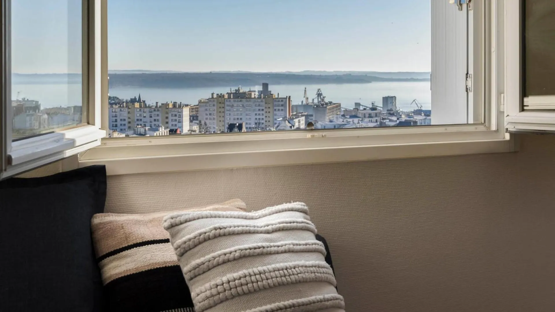 Apartment Vue Mer / Jaures-Centre-Ville / Appart Lumineux Brest